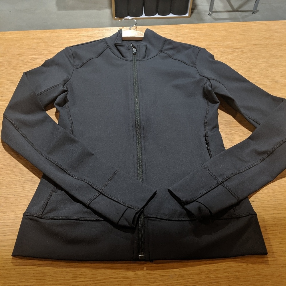 Essential up Cardigan